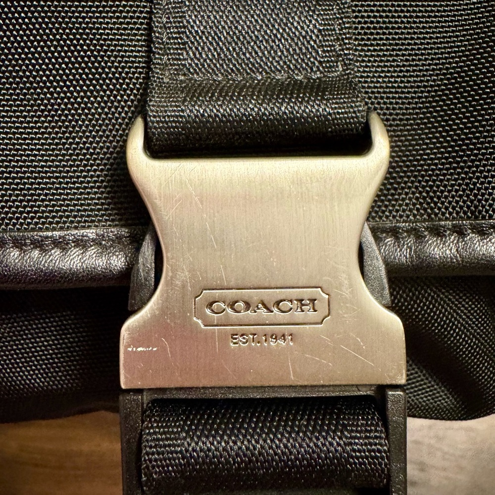 Coach Voyager Black Nylon Messenger Bag / Shoulder Laptop Bag - Picture 10 of 13